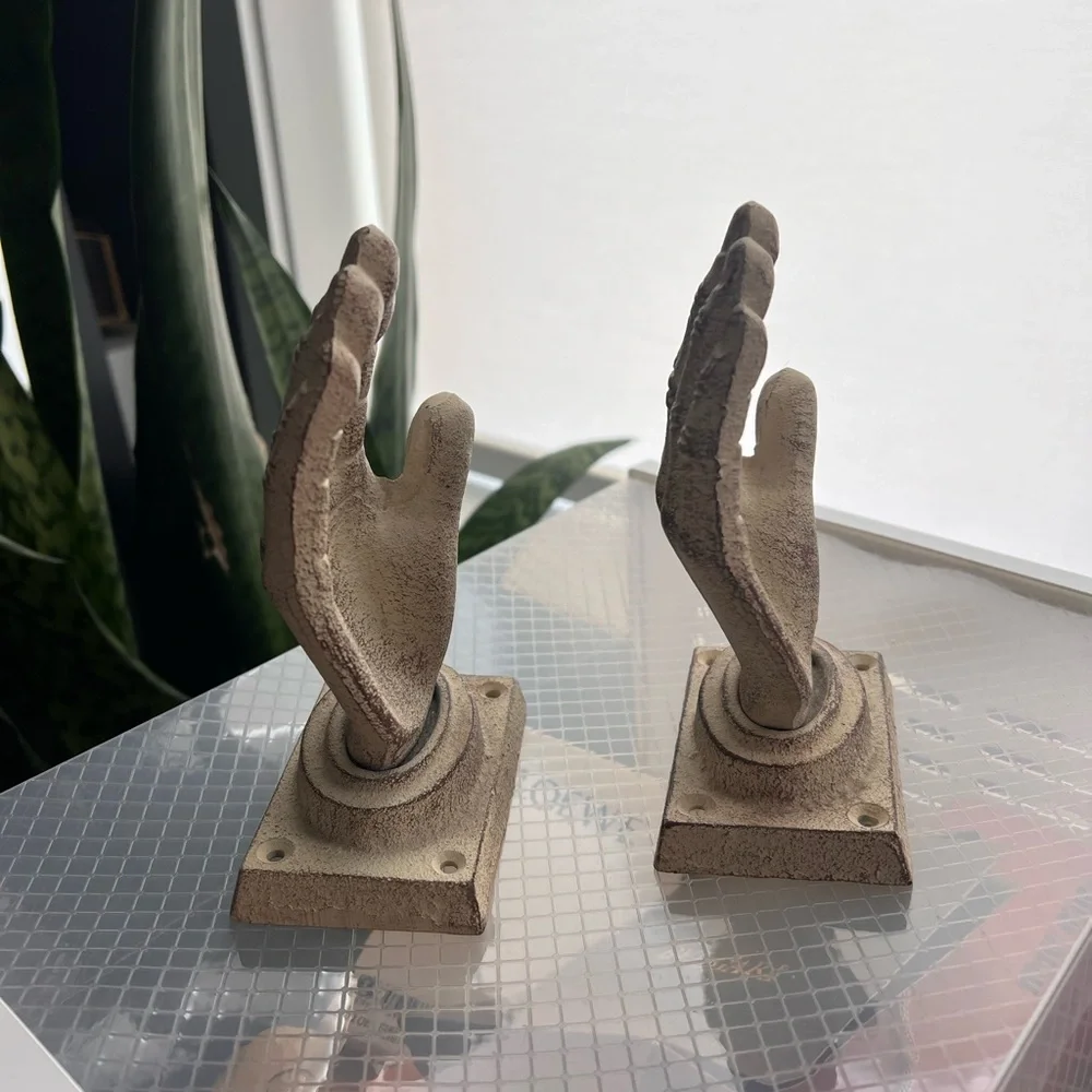 Decorative Distressed Cast Iron Hand Wall Hang / Bookends - Picture 3 of 6